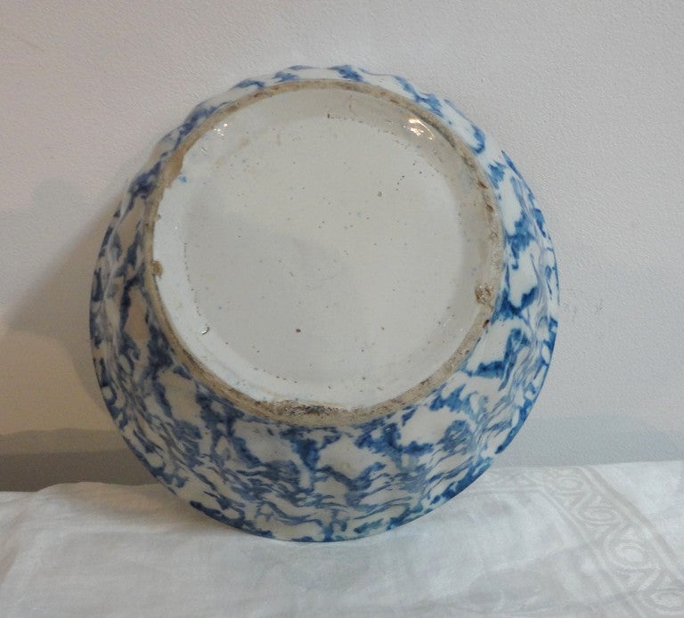 Large 19th Century Spongeware Fluted Fruit Bowl 1