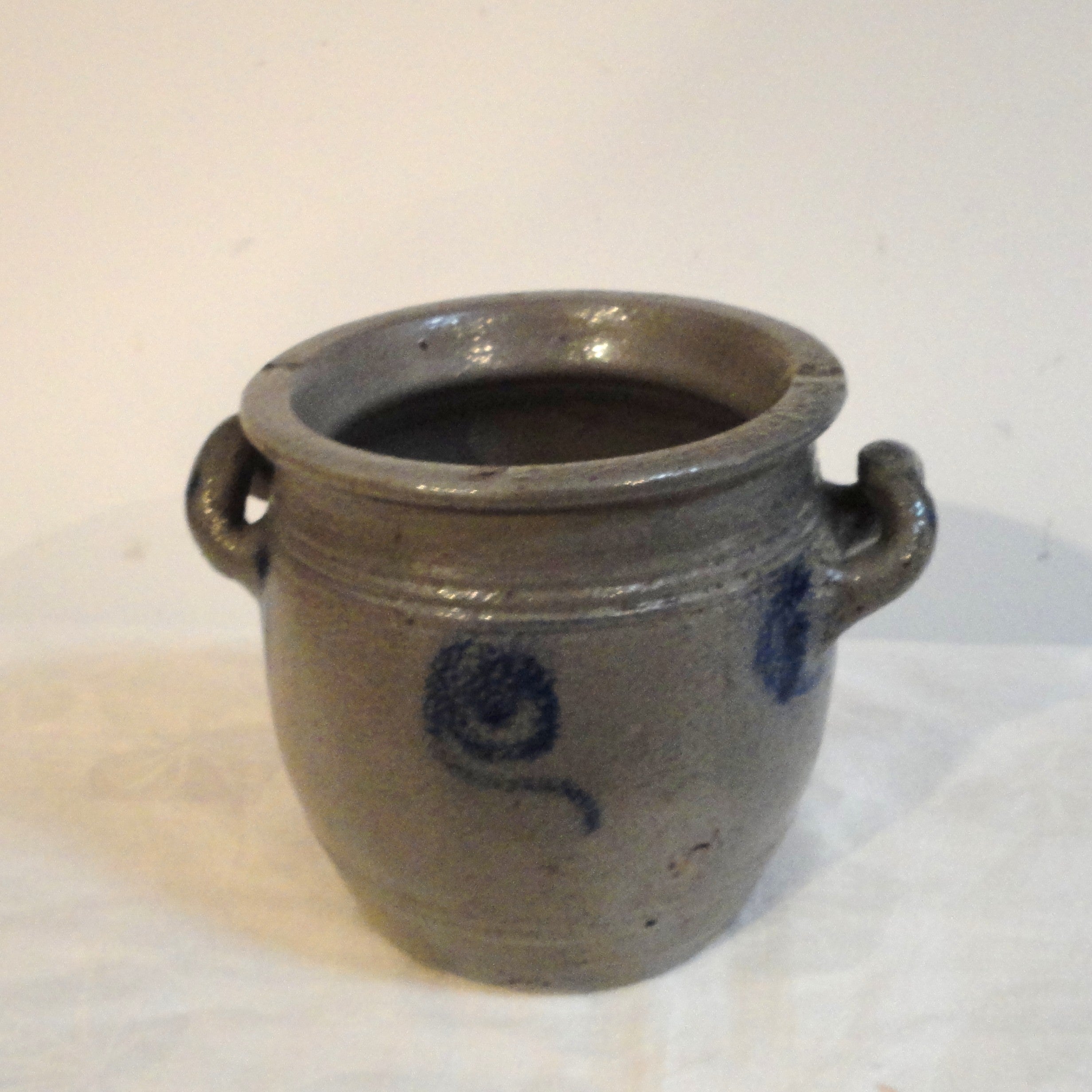 Rare 19th Century Blue Salt Glaze Decorated Salt Crock from Pennsylvania