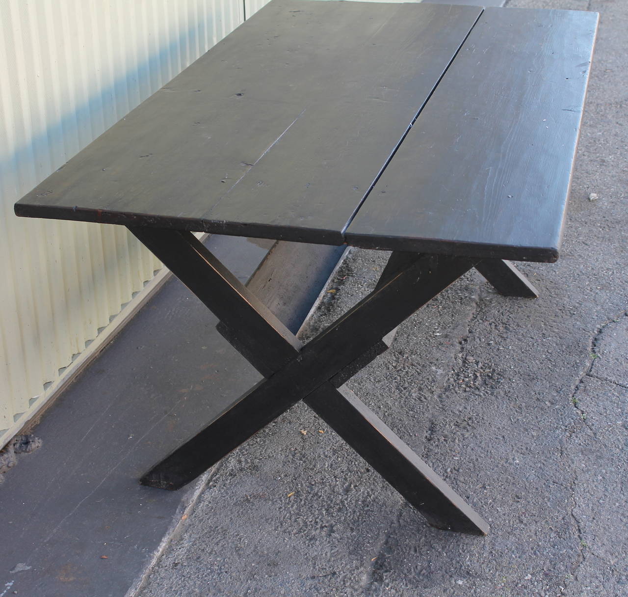 Wood 19thc Black Painted New England Sawbuck Table