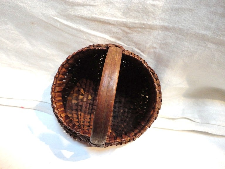 20th Century Rare 19th Century Miniature Buttocks Basket From Pennsylvania