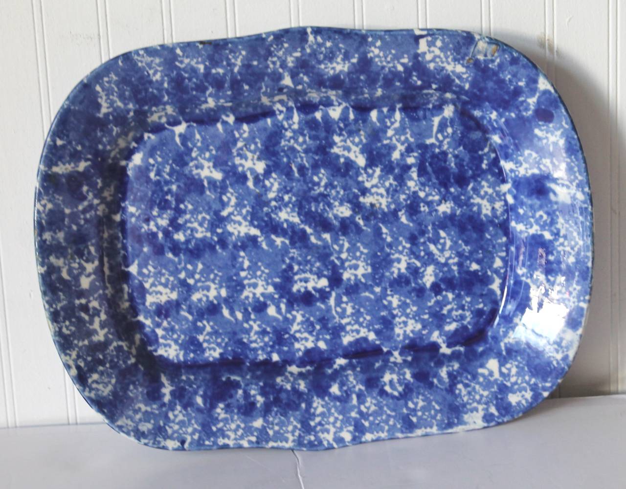 American 19th Century Monumental Sponge Ware Turkey Platter For Sale