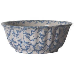 19th Century Large Sponge Ware Serving Bowl 11