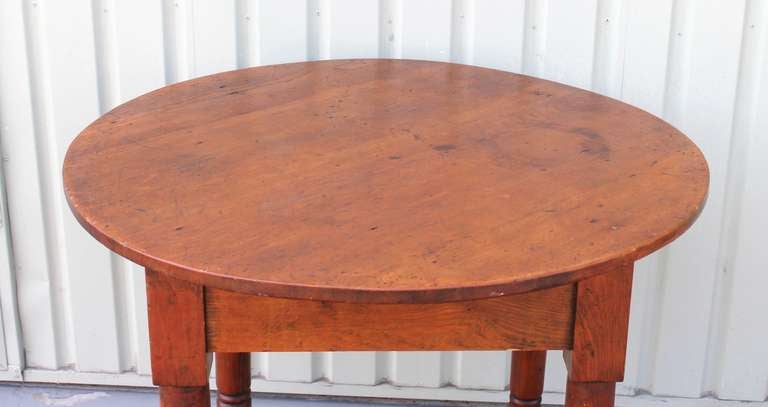 Pine Early 19thc   New England Tavern / Side Table