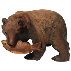 Early 20th Century Hand-Carved American Bear with Fish