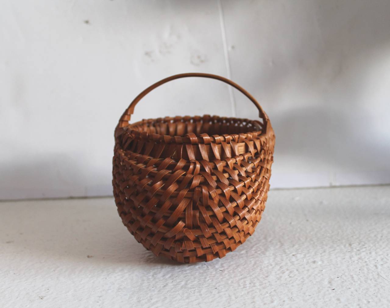 Hand-Woven Rare Miniature 19th Century New England Buttocks Basket