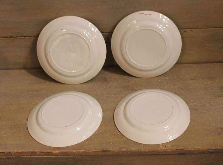 Set of Four 19th Century Hand Painted Adams Rose Plates In Excellent Condition In Los Angeles, CA