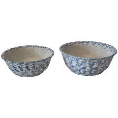 Pair of Large 19th Century Spongeware Pottery Serving Bowls 5