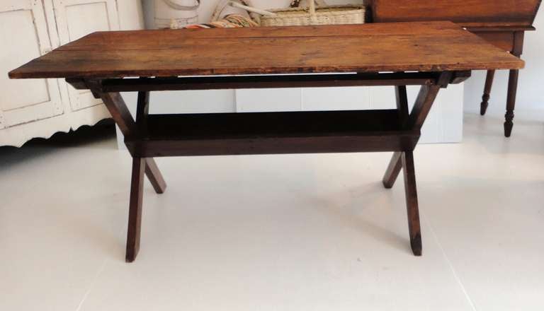 American Fantastic 19thc Large New England  Sawbuck Table in  Natural Old Surface