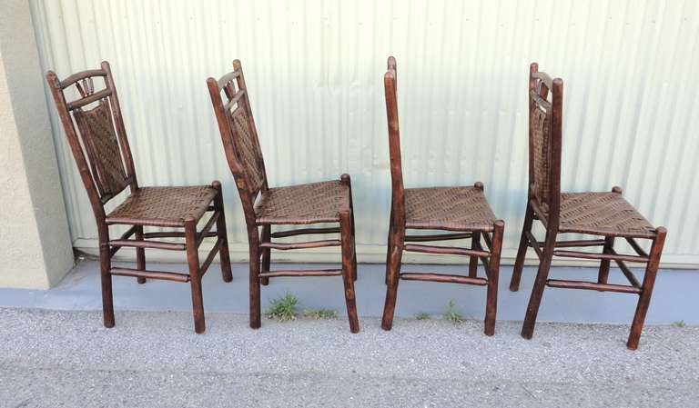 Set of Four Matching  Signed Old Hickory Rustic Chairs In Excellent Condition In Los Angeles, CA