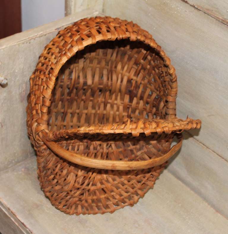 19th Century Splint Oak Pennsylvania Lidded Buttocks Basket 1