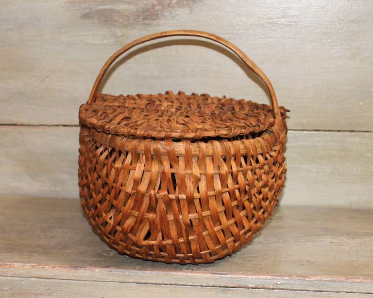 19th Century Splint Oak Pennsylvania Lidded Buttocks Basket 3