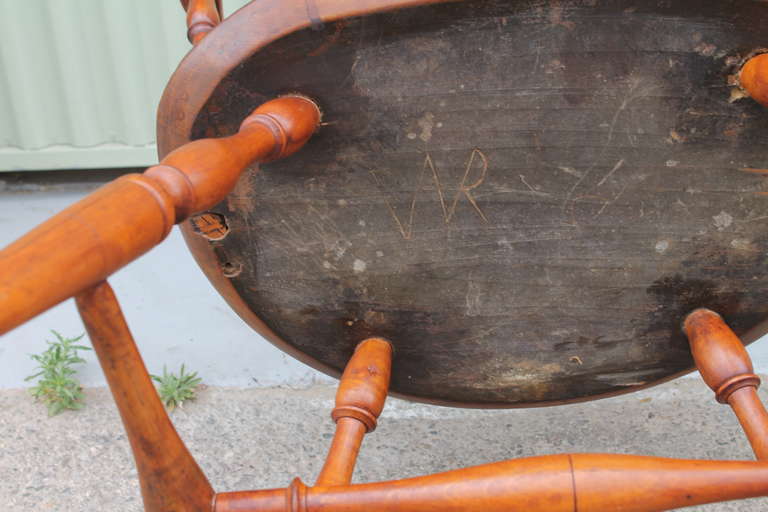 19th Century Sack Back Windsor Chair In Excellent Condition In Los Angeles, CA