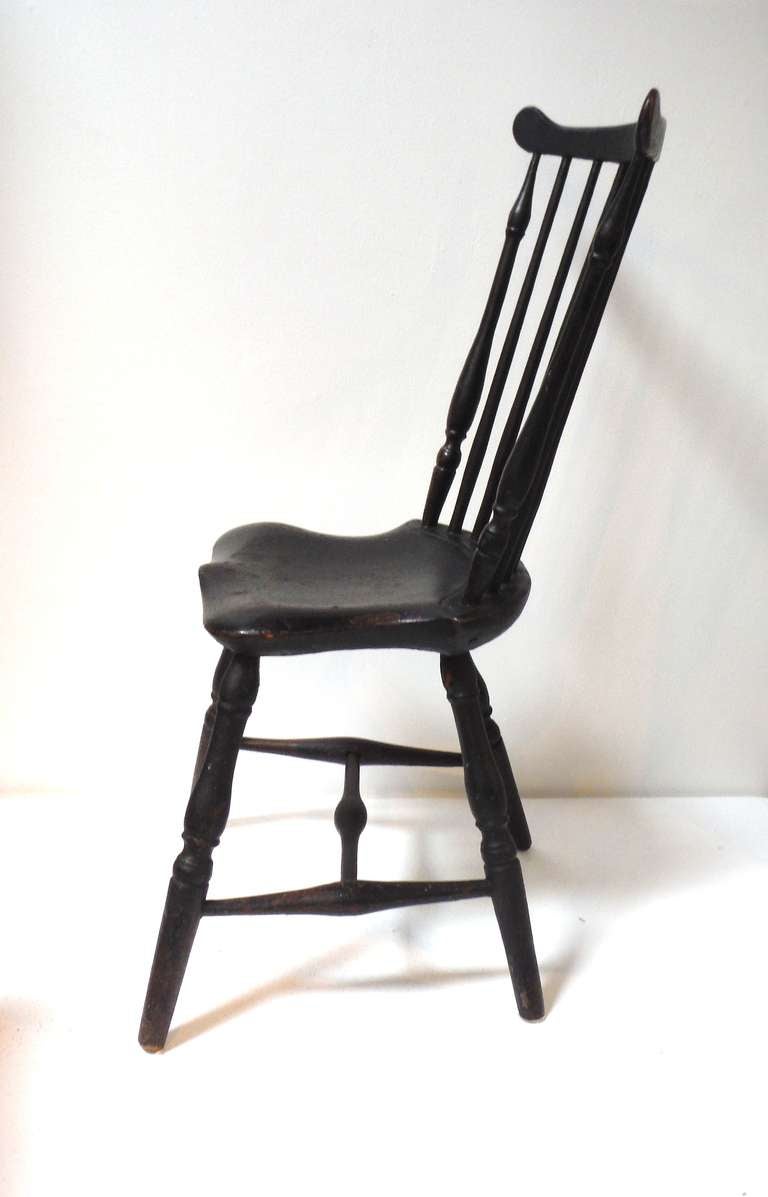 Hand-Carved Fantastic 18thc Original Painted New England Windsor Side  Chair