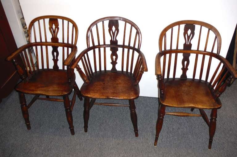 19th Century Set of Six Early 19th c. English Windsor Dining Chairs