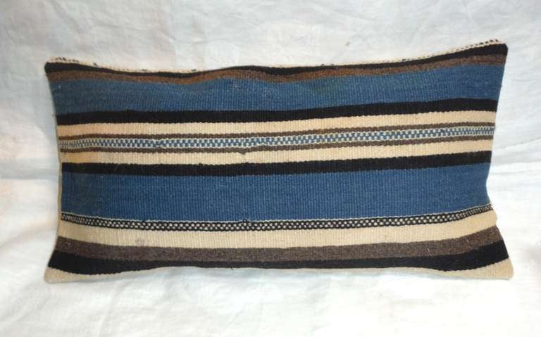 American Pair of Indian Weaving Tex Coco Kidney Pillows