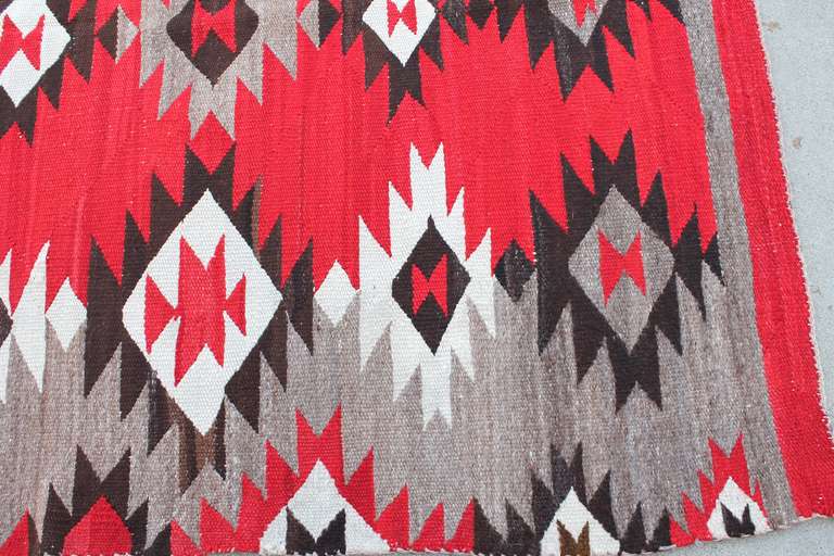 Rare Late 19th Century Navajo Indian Crystal Woven Rug In Excellent Condition In Los Angeles, CA