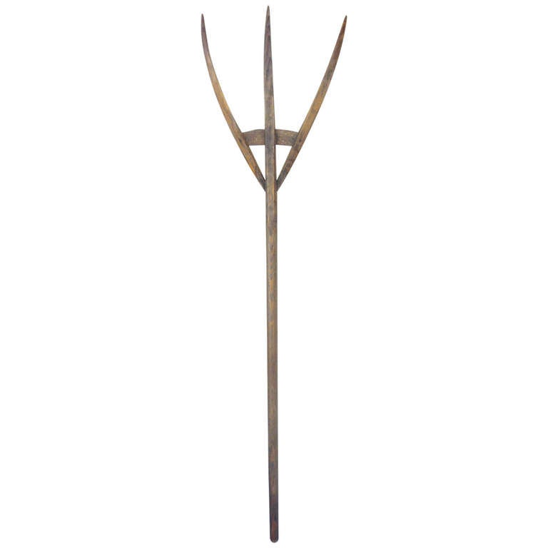 19thc Hickory Hay Fork From New England For Sale at 1stdibs
