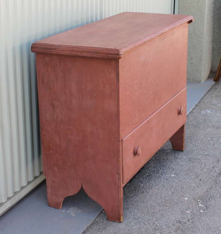 Pine Early 19th Century Original Salmon Painted Tall Blanket Chest