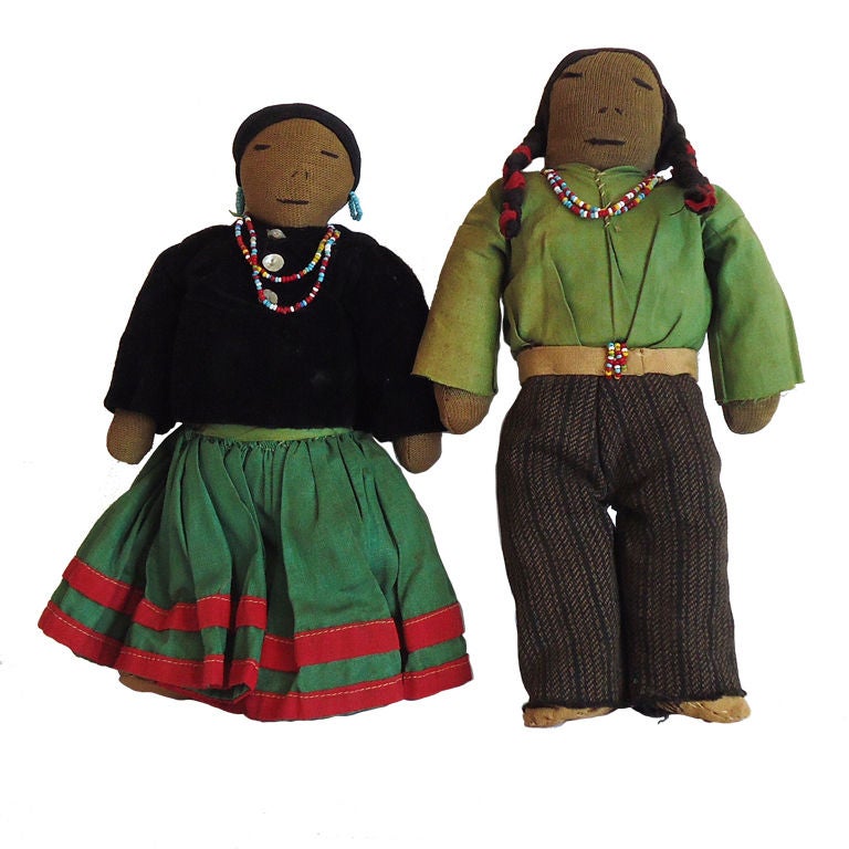RARE & EARLY PAIR OF 19TH APACHE INDIAN DOLLS IN GREAT CONDITION
