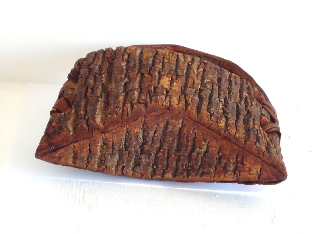 Early 20th Century Bark Covered Handmade Wood Wall Pocket In Good Condition In Los Angeles, CA