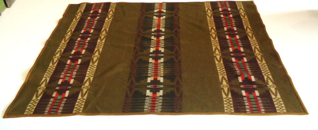WOOL PENDLETON BLANKET WITH THE ORIGINAL LABEL SIGNED 