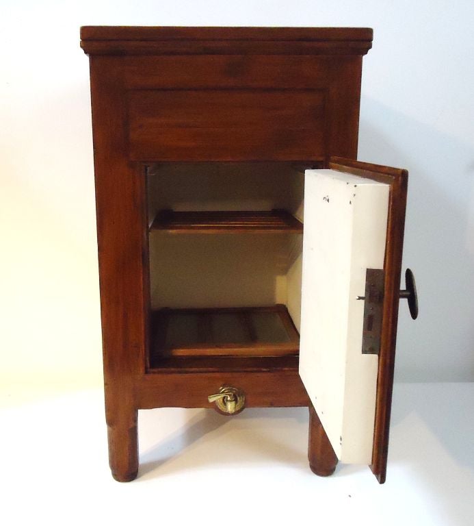 19th Century Fantastic & Unusual 19thc Pine Ice Box W/original Hardware