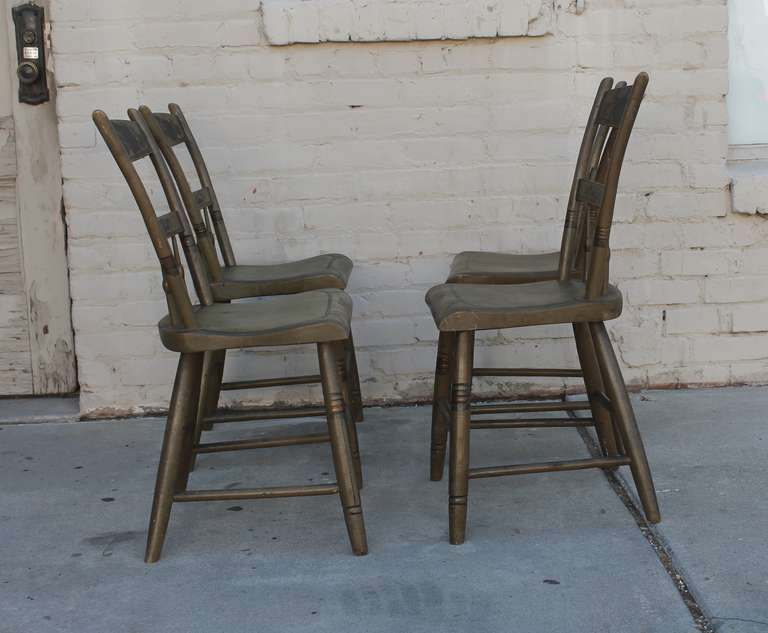 19th Century Original Paint, Decorated Plank-Bottom Chairs In Distressed Condition In Los Angeles, CA