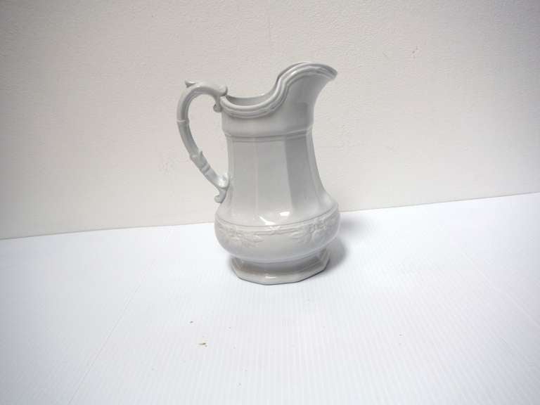 English 19th Century Ironstone Pitcher with Fig Leaf Pattern