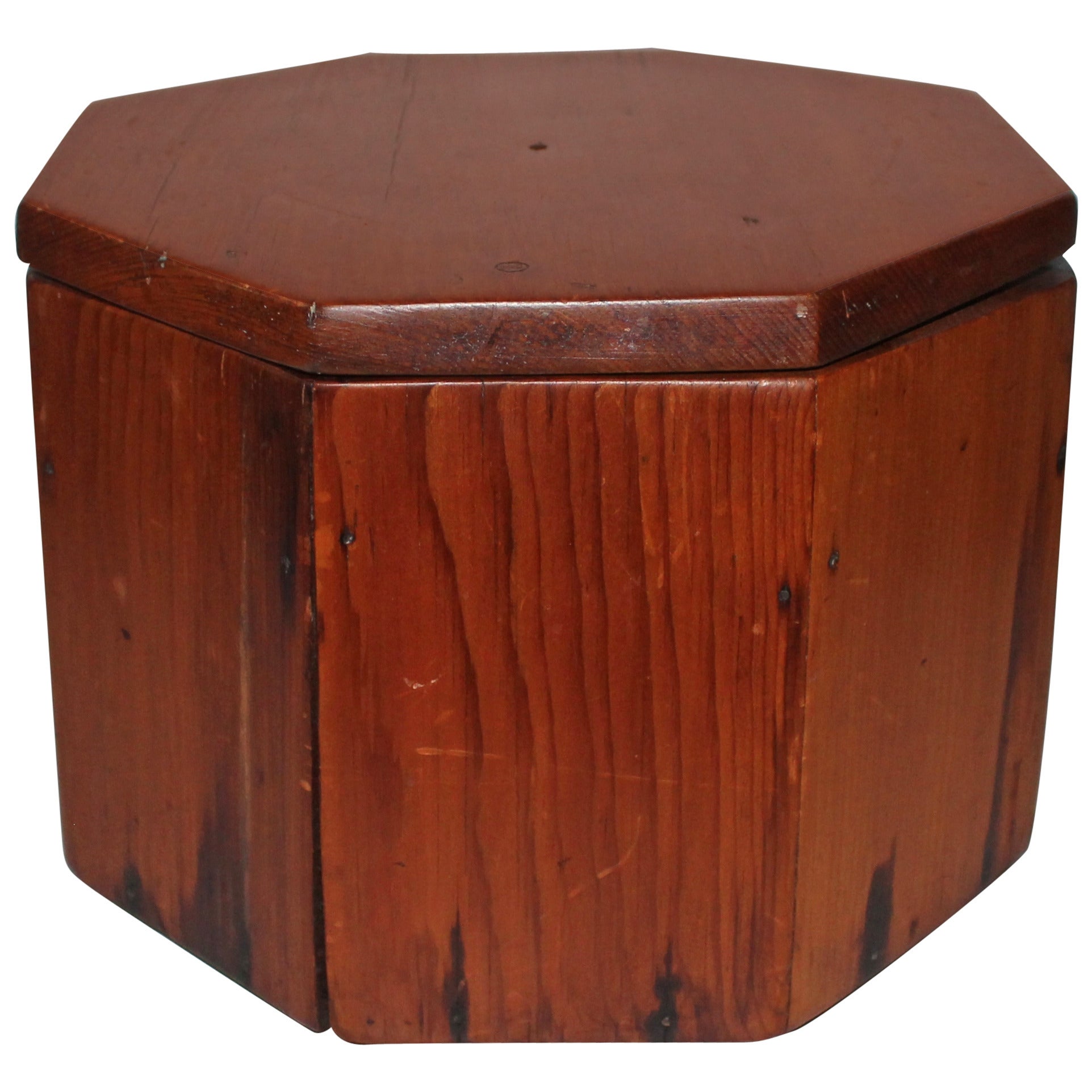 19th Century Octagonal Lided Pine Storage Box