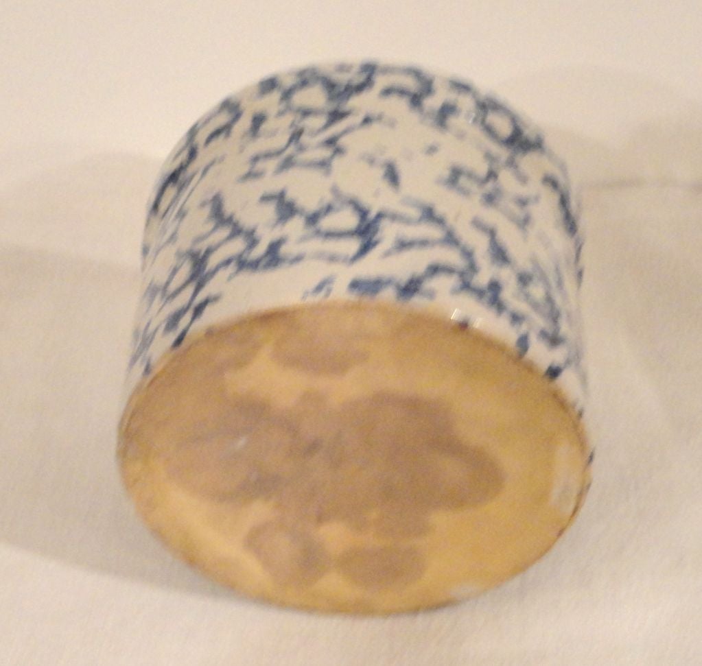 Pottery 19thc Spongeware Salt Crock W/ Lid Great Form