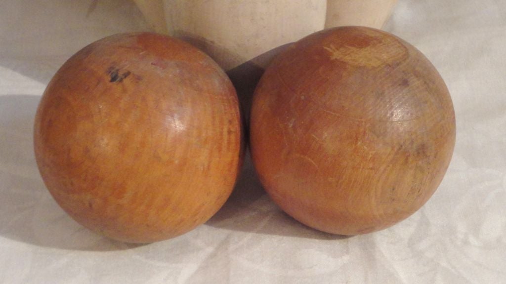 Wood Set Of Ten Bowling Pins W/ Two Balls
