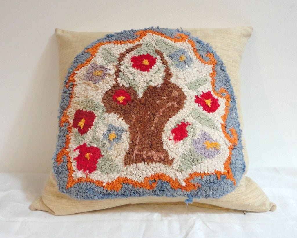 Hand Hook Rug Mat On Linen Fabric Pillow