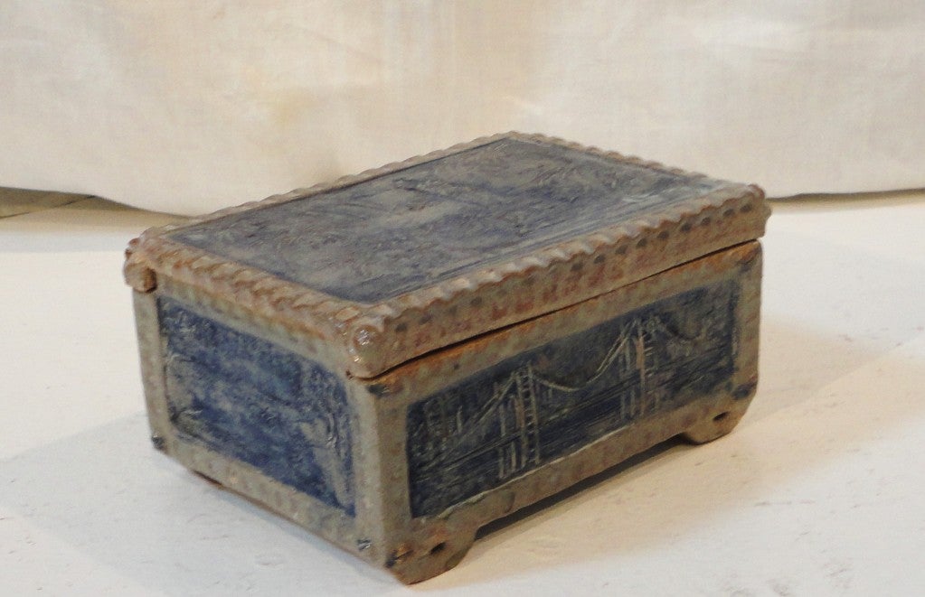 Fantastic Signed & Dated  Blue Pottery Box W/ New York City Pics