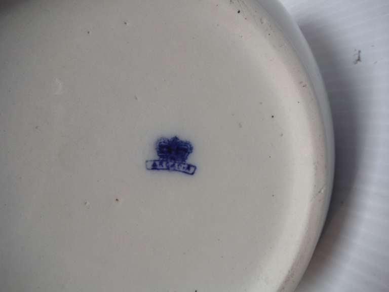 Pichet et bol bleu à flûte du 19ème siècle en vente 3