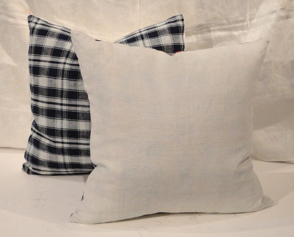 19th Century Pair of 19thc Blue & White Homespun Woven Linen Pillows