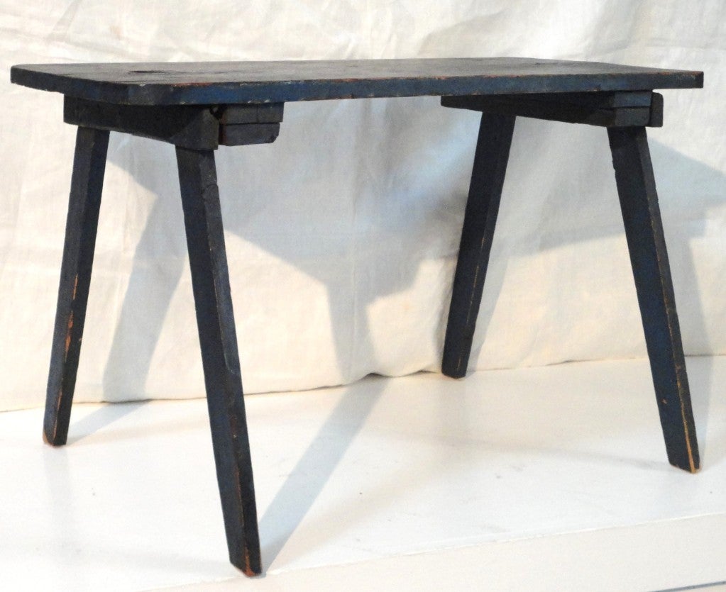 Fantastic Early 19th c. Blue Painted Bucket Bench From New England