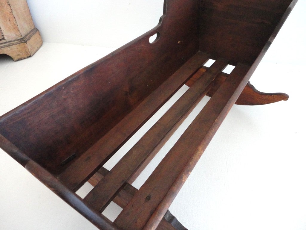 American Fantastic Early 19thc  Walnut Cradle From Lancaster, Pennsylvania