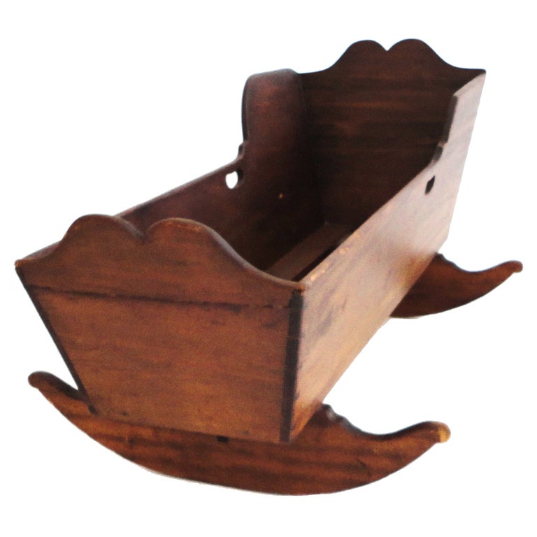 Fantastic Early 19thc  Walnut Cradle From Lancaster, Pennsylvania