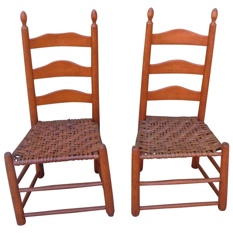 Pair of Shaker Style Ladderback Chairs For Sale at 1stDibs