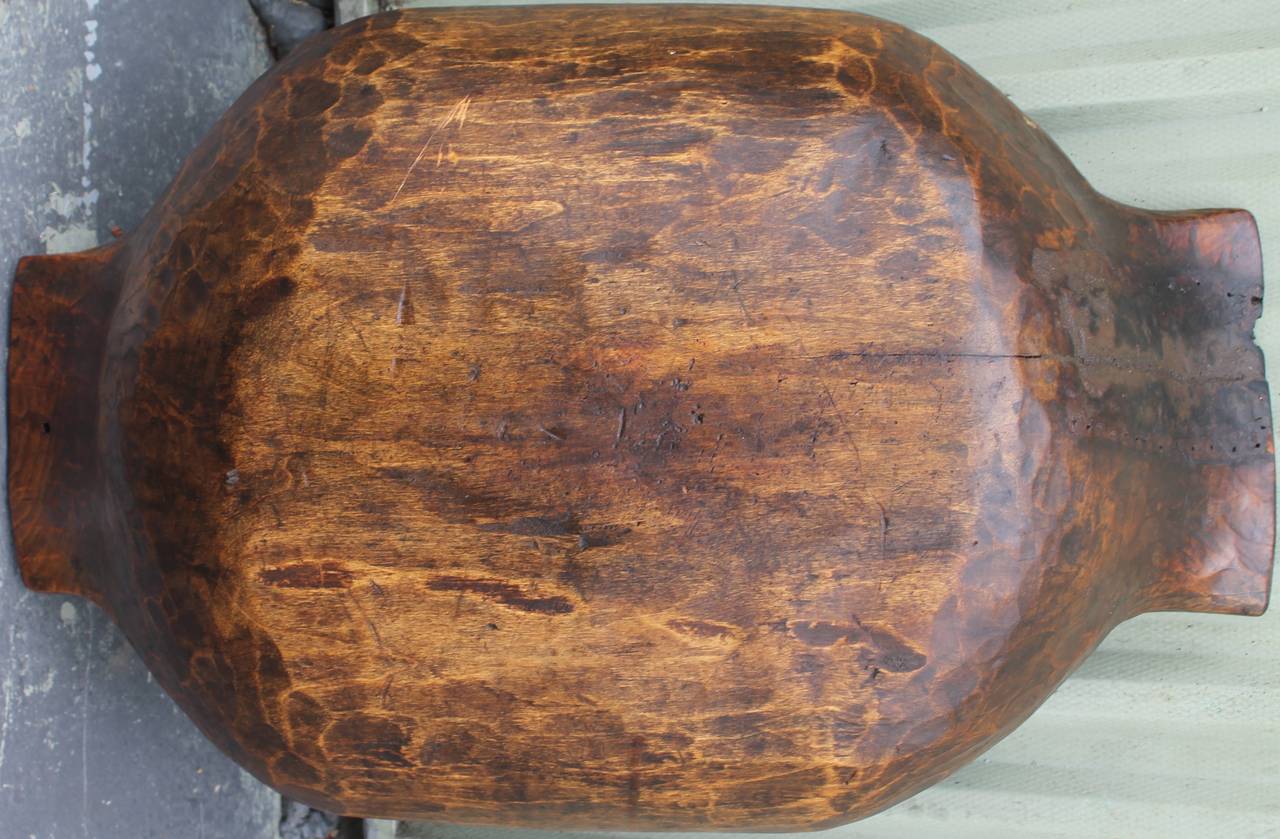 Fantastic Monumental Double Handled Round 19th Century Dough Bowl In Distressed Condition For Sale In Los Angeles, CA