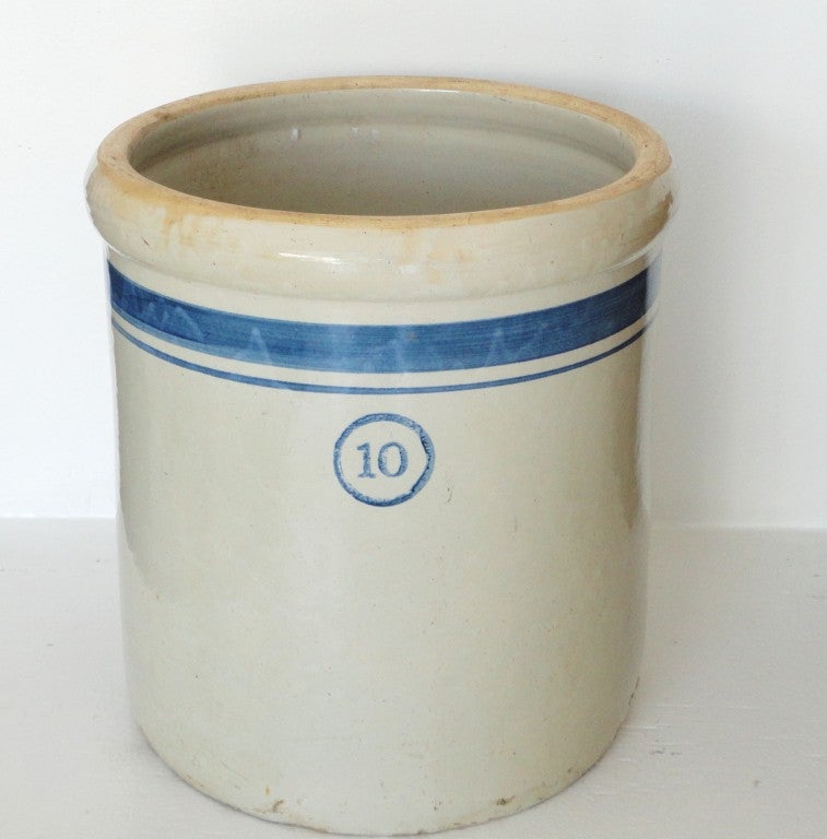Fantastic large ten gallon crock with a blue ten and blue banded stripe.This crock was found on a farm in Ohio.Great for storage of dog food or trash can.You can make a custom wood lid .The condition is very good.