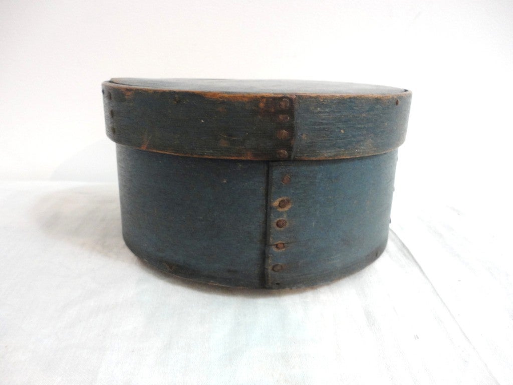 American Large 19thc Original Blue Pantry Box From New England/Great form