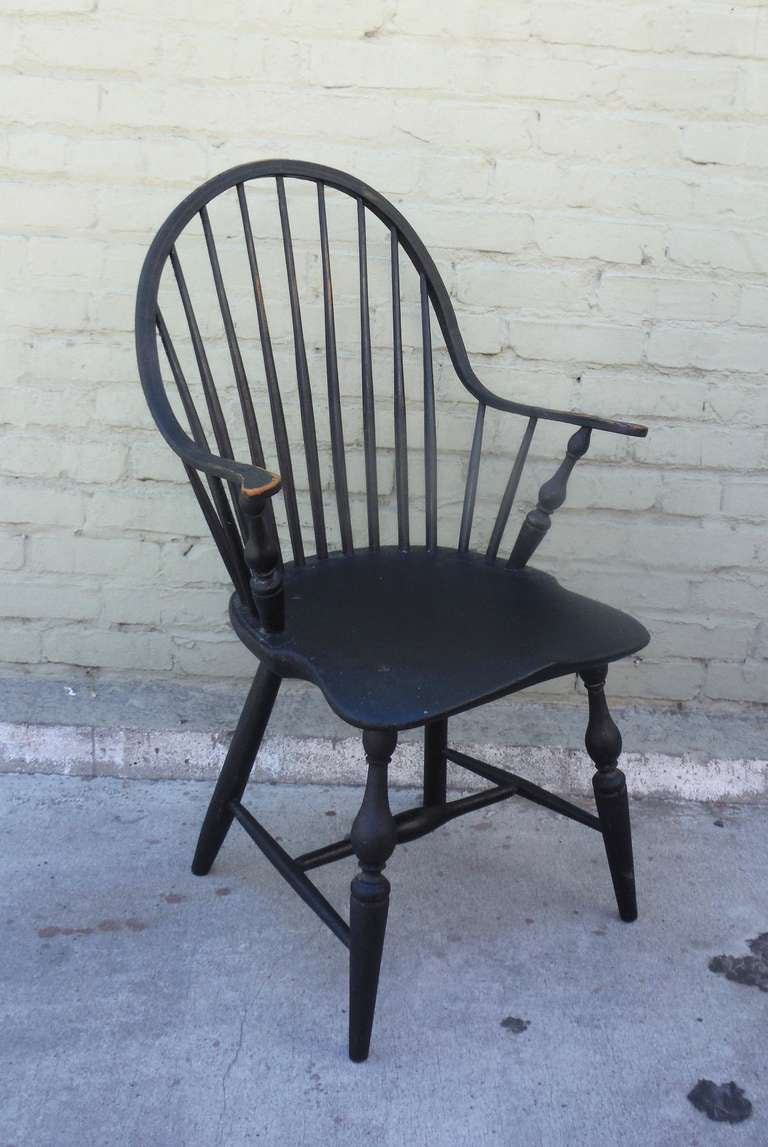 continuous bow windsor chair