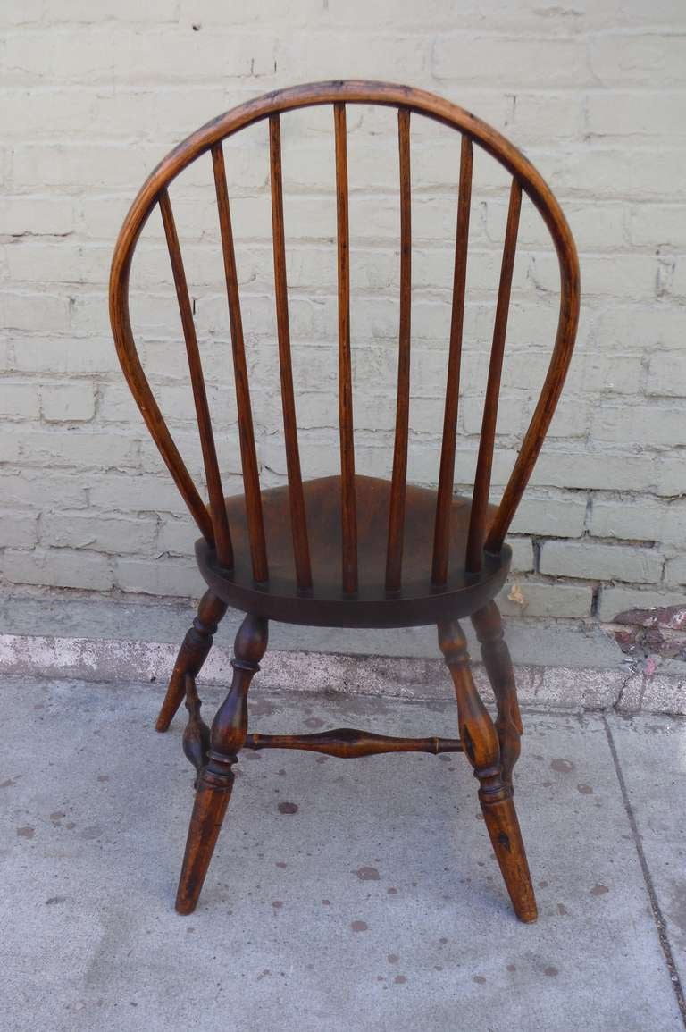 American Exaggerated Saddle Seat - 18th c. Bow-back Windsor Side Chair