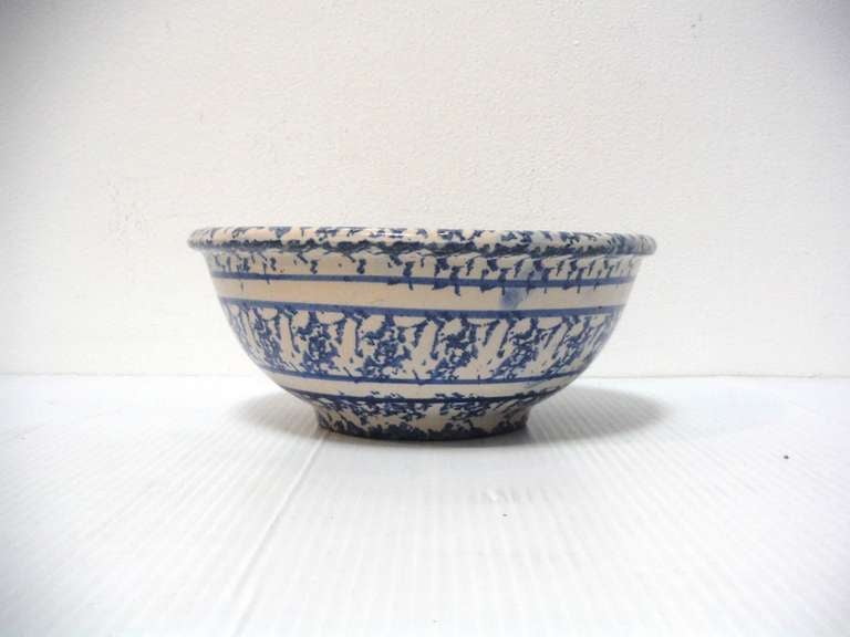 American 19th Century Large Songeware Pottery Serving Bowl