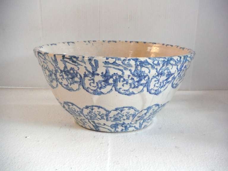 Rare Monumentall 19th Century Sponge Ware Pottery Bowl In Excellent Condition In Los Angeles, CA