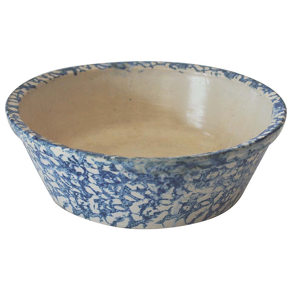 19th Century Spongeware Pottery Fluted Fruit Bowl For Sale at 1stDibs