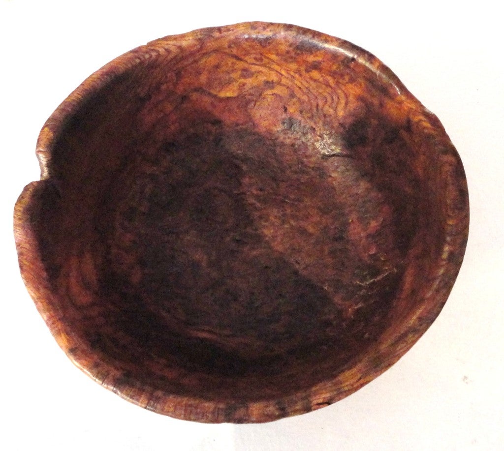 18th Century American Large Burl Bowl from New England 1