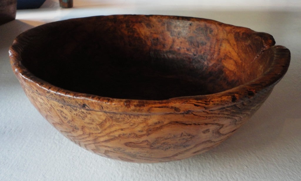 18th Century American Large Burl Bowl from New England 6