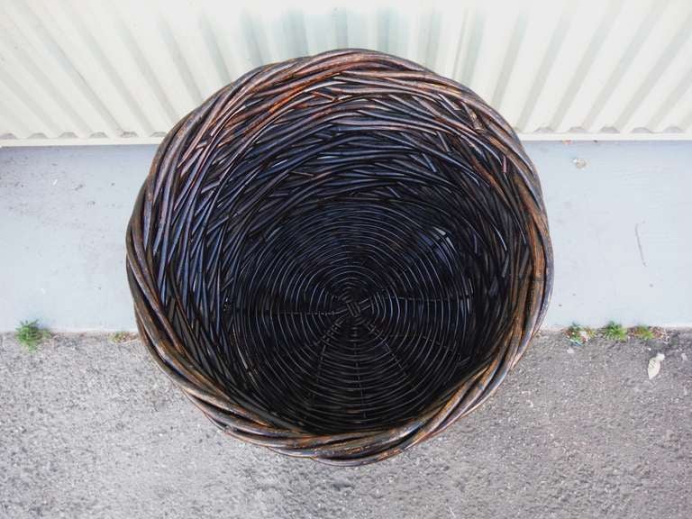 Early Large  Twig Basket From The Mid West In Excellent Condition In Los Angeles, CA